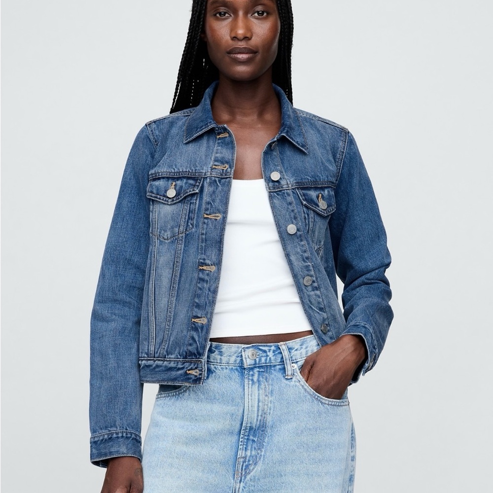 GAP Classic Denim Jacket Small